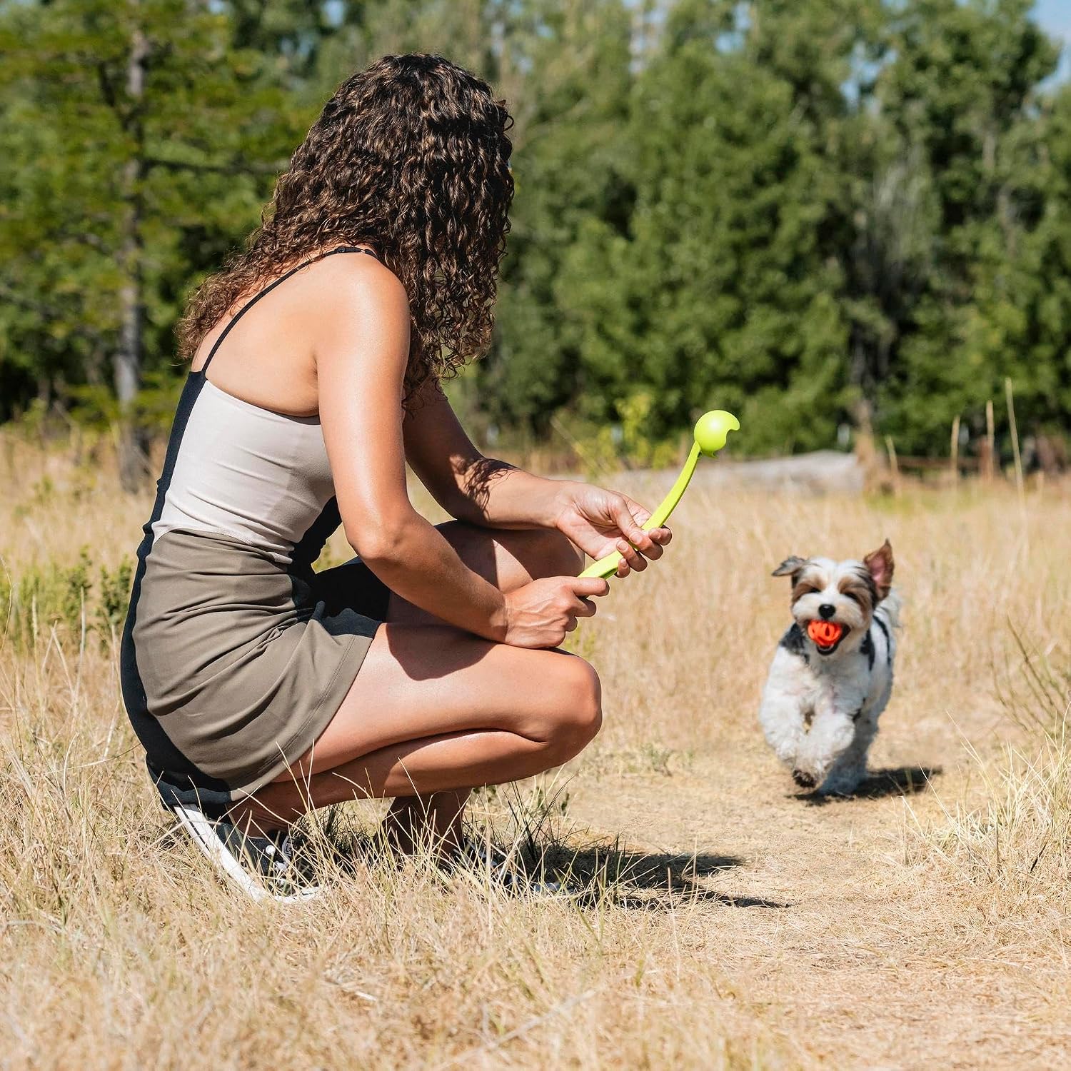 Chuckit! Sport 14S Manual Ball Launcher for Small Dogs